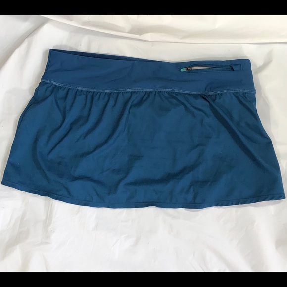 Nike woman's tennis skort running shorts size 10 - Picture 2 of 7